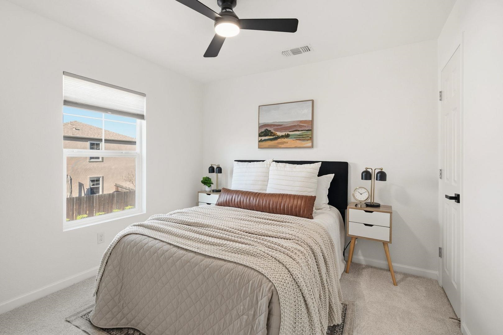 710 Ashwick Loop Sacramento, CA 95823 - Photo 14 of 22