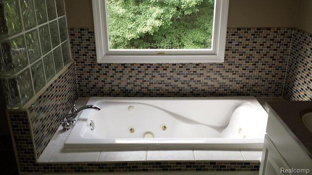 8028 McClements Road Brighton, MI 48114 - Photo 16 of 28 Soak away at the end of the day!