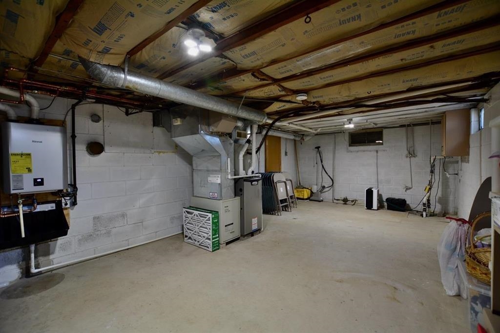 439 Wheeler Road Bay City, MI 48706 - Photo 16 of 25