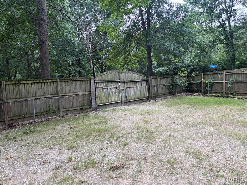 1 Madison Court Villa Ridge, MO 63089 - Photo 20 of 24
