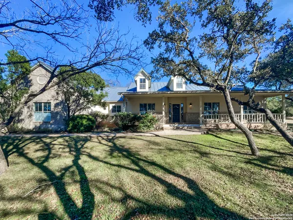 $665,000 | 335 Berry Oaks Drive, Bulverde, TX 78163
