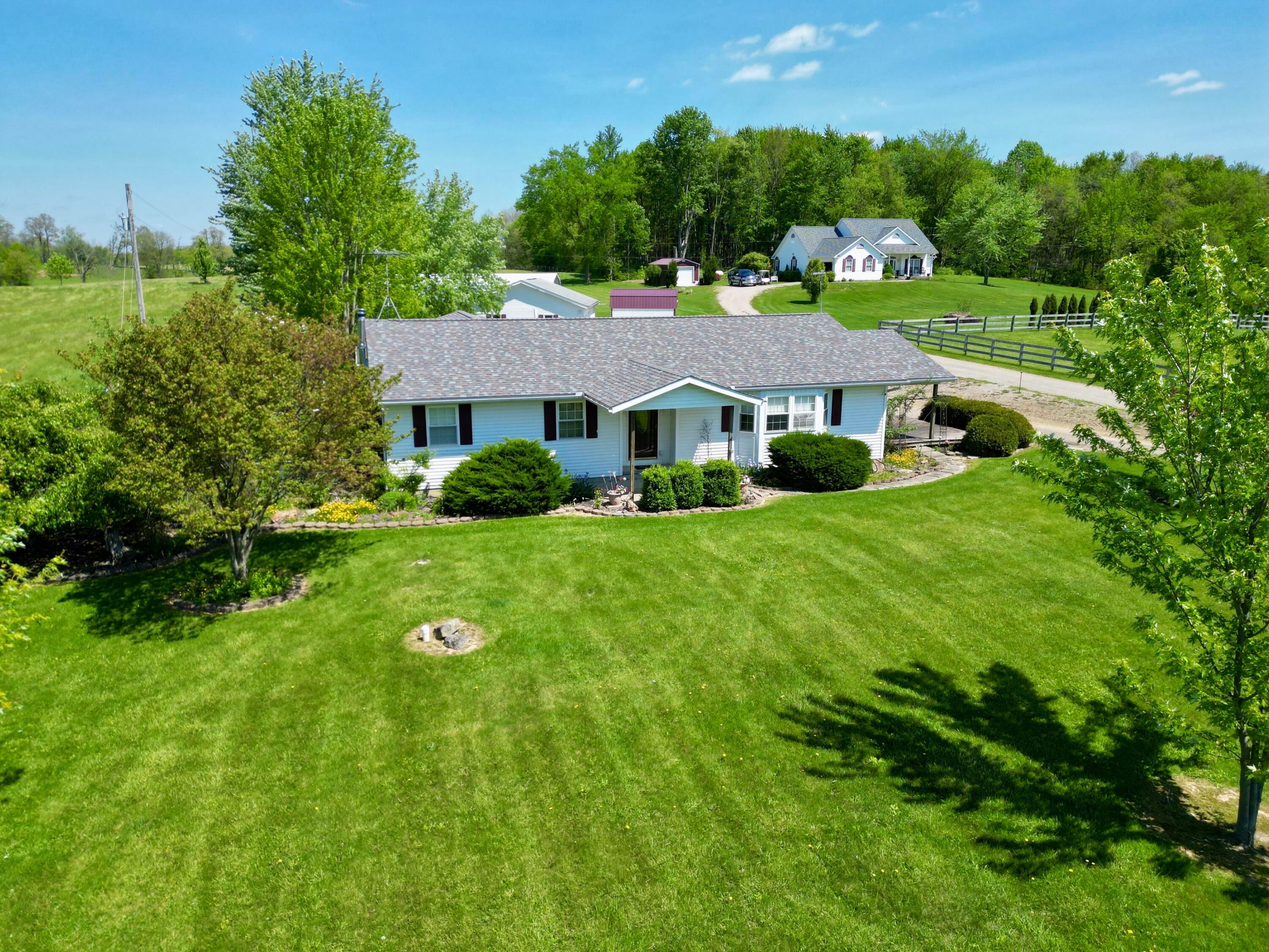 2760 Flint Ridge Road Hopewell, OH 43746 - Photo 13 of 64