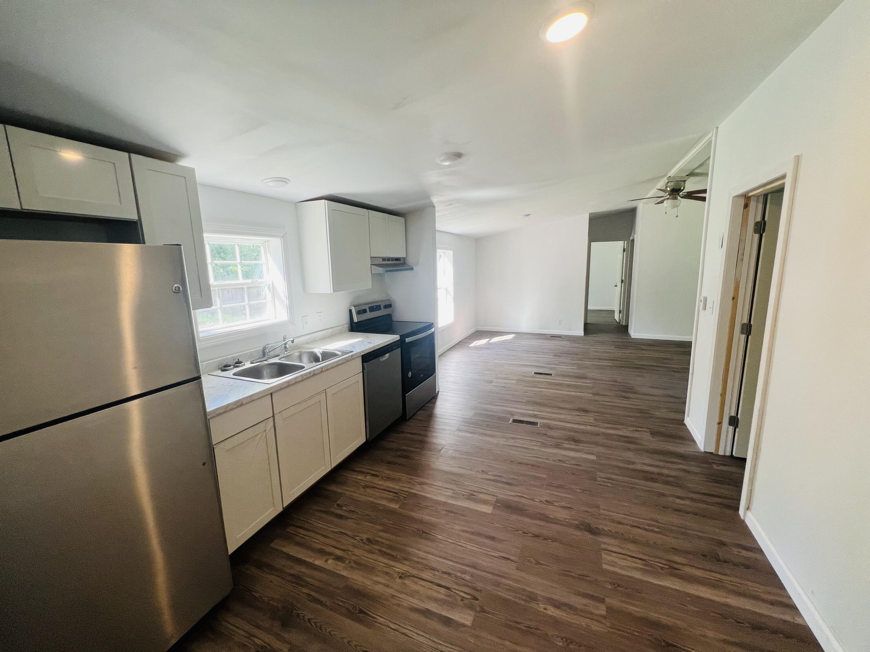 107 River Road New Portland, ME 04961 - Photo 7 of 17 IMG_6015
