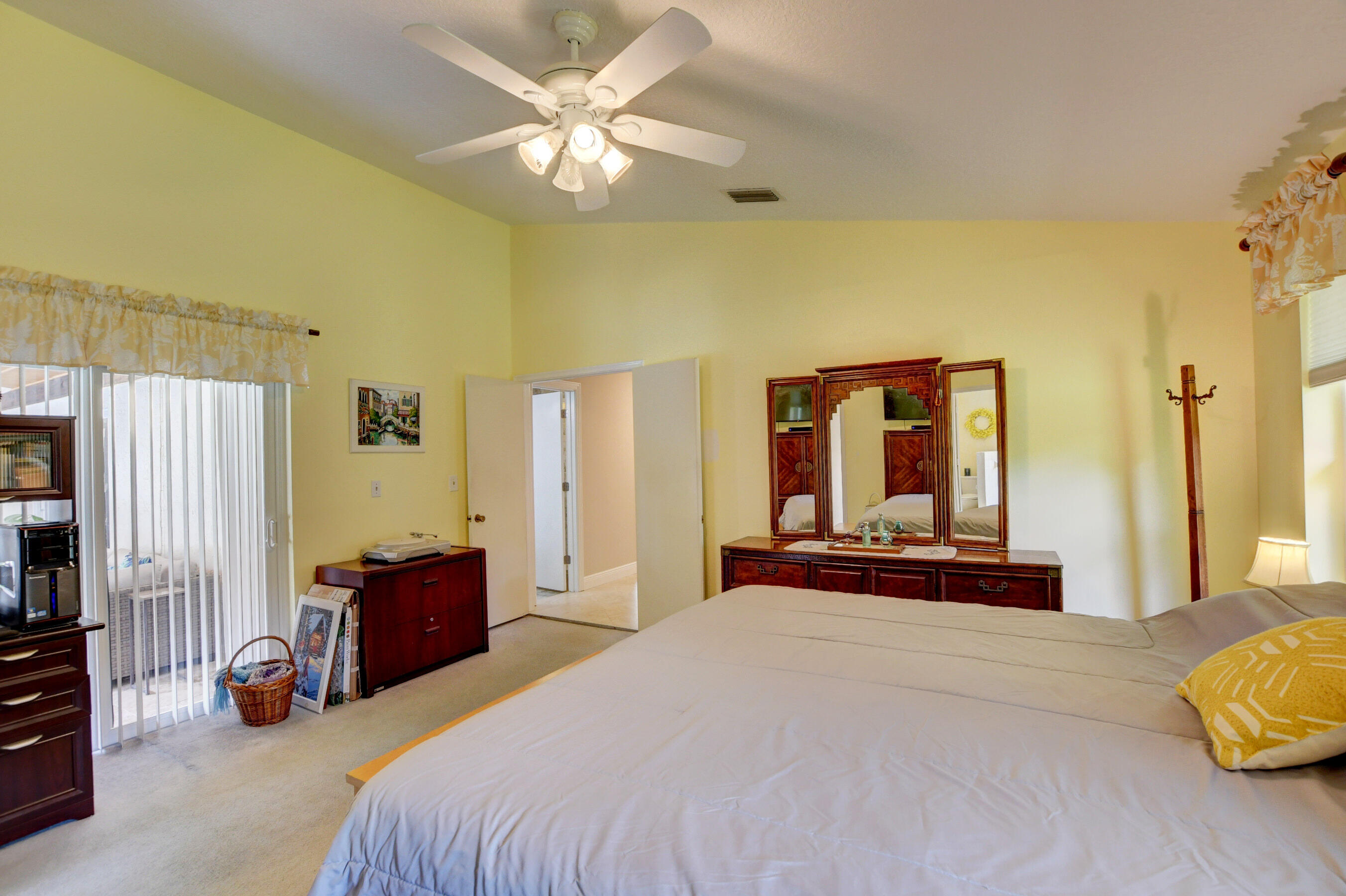 21801 Little Bear Lane Boca Raton, FL 33428 - Photo 29 of 52 21801 Little Bear Lane 111 (26)