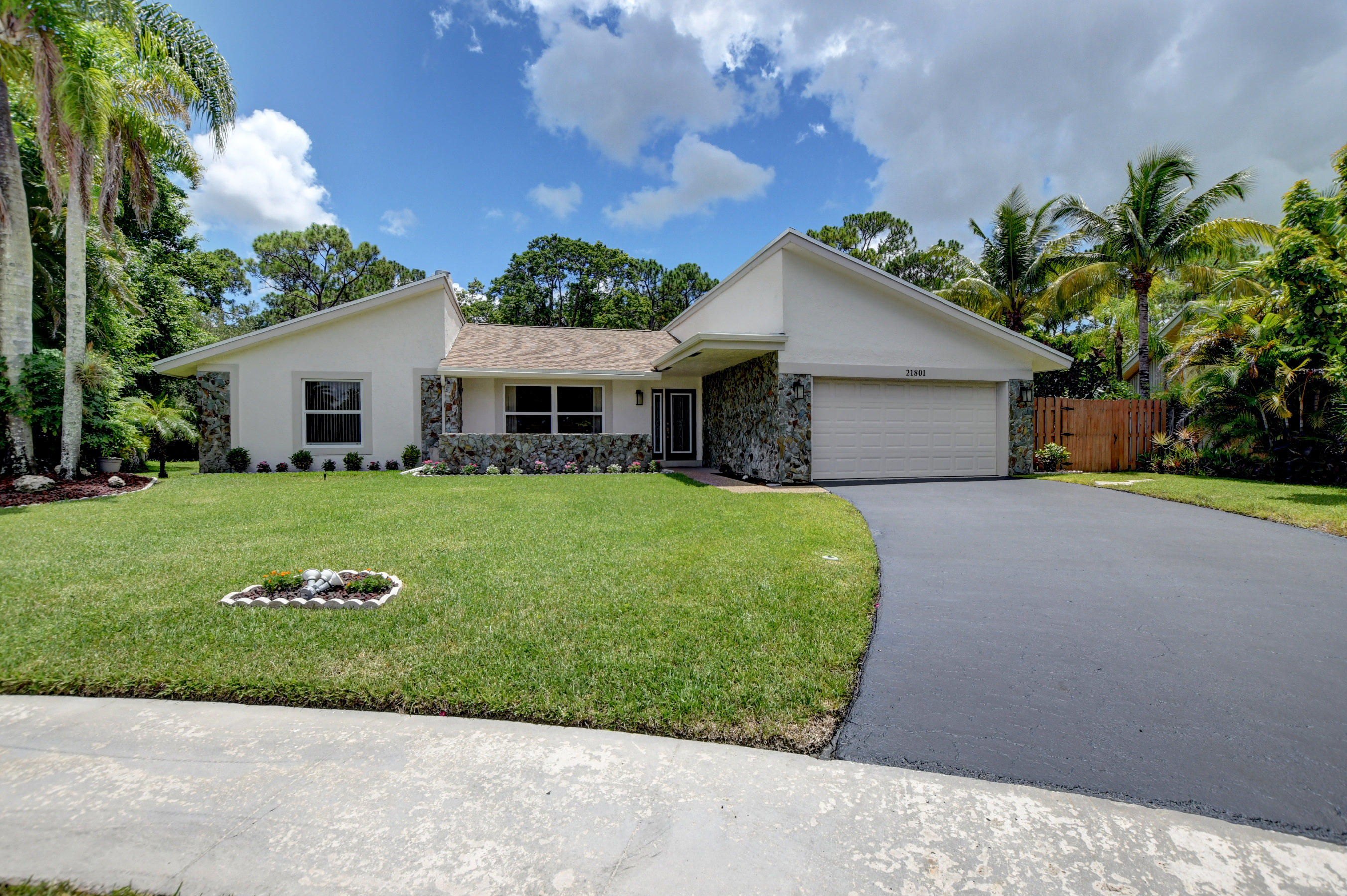 21801 Little Bear Lane Boca Raton, FL 33428 - Photo 52 of 52 21801 Little Bear Lane 111 (1)