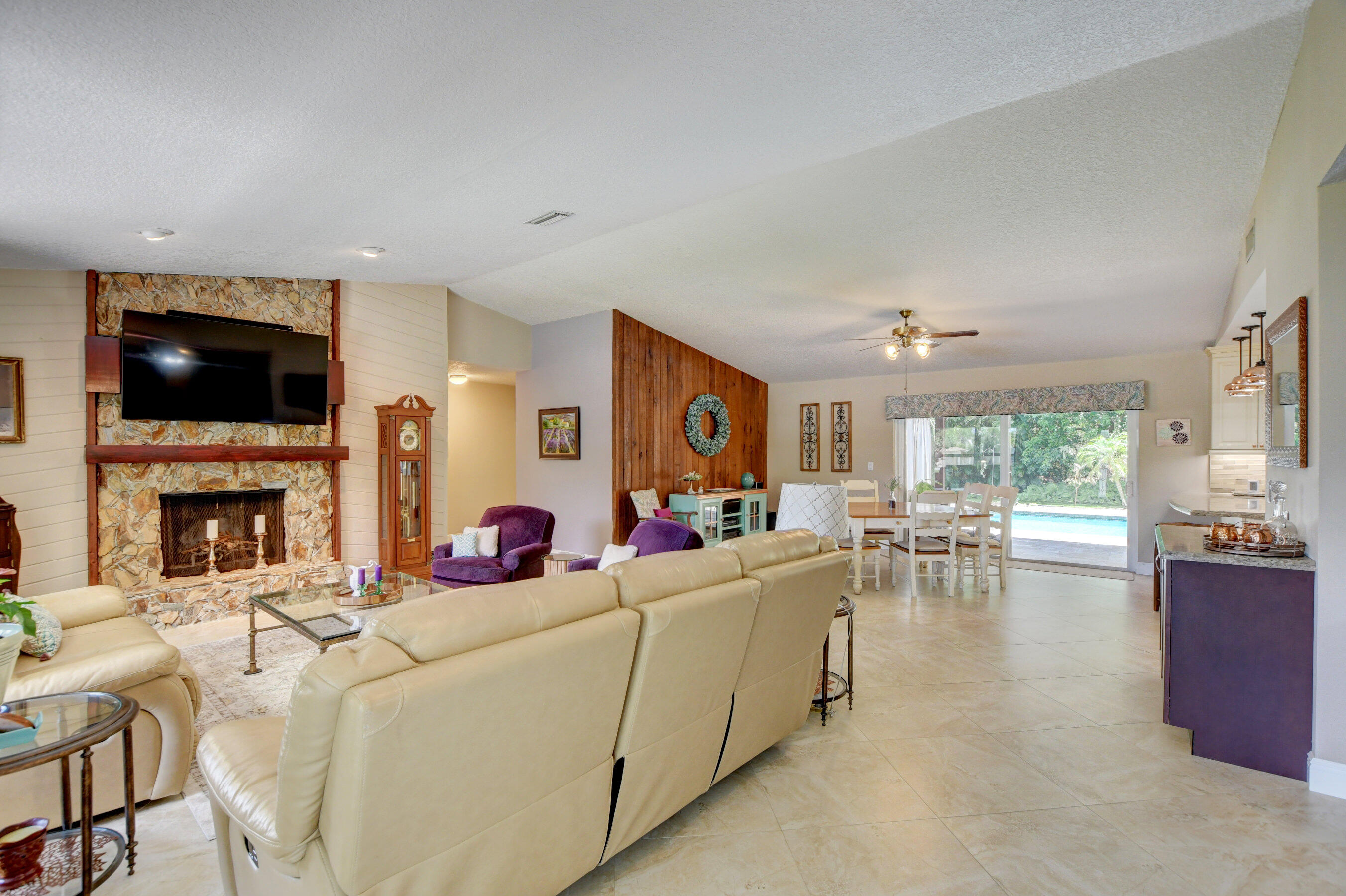 21801 Little Bear Lane Boca Raton, FL 33428 - Photo 7 of 52 21801 Little Bear Lane 111 (6)