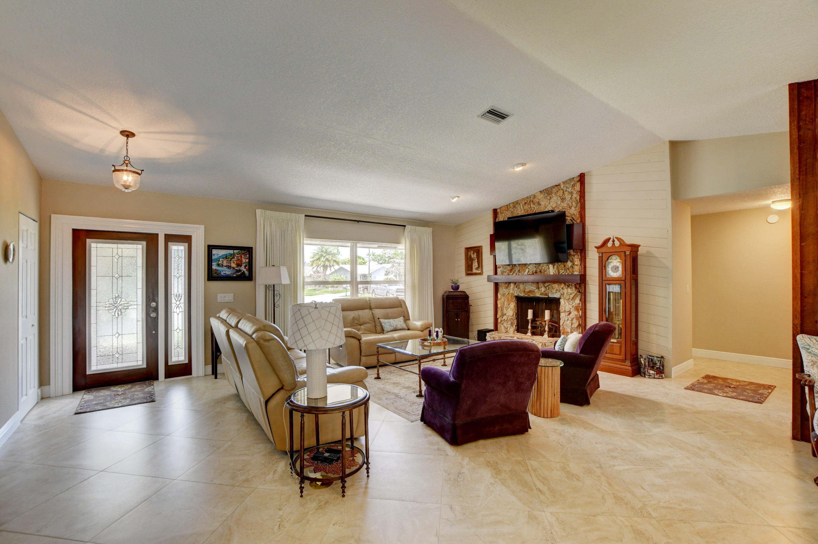 21801 Little Bear Lane Boca Raton, FL 33428 - Photo 9 of 52 21801 Little Bear Lane 111 (8)