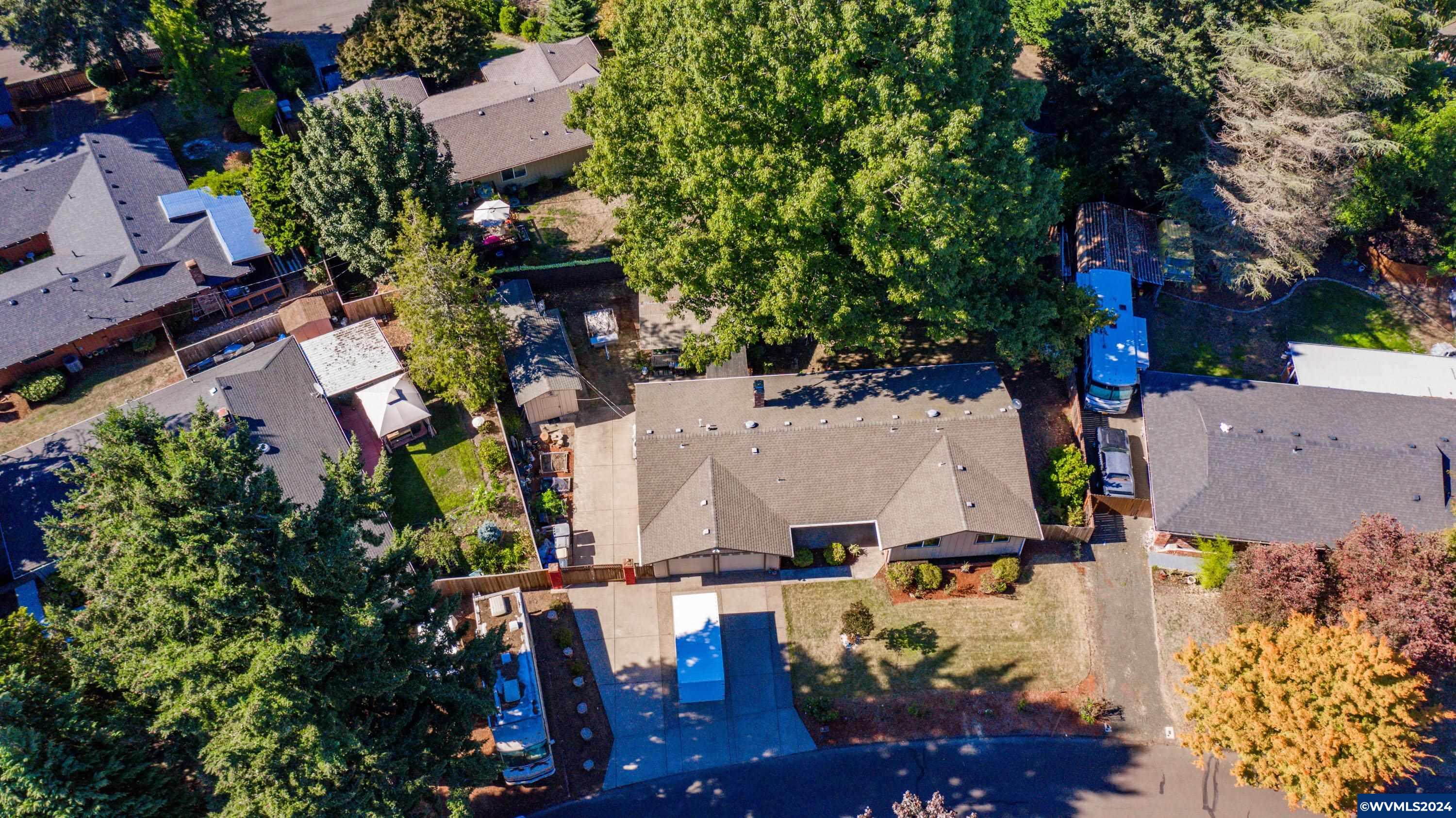1214 Northeast Springwood Drive Albany, OR 97321 - Photo 47 of 50