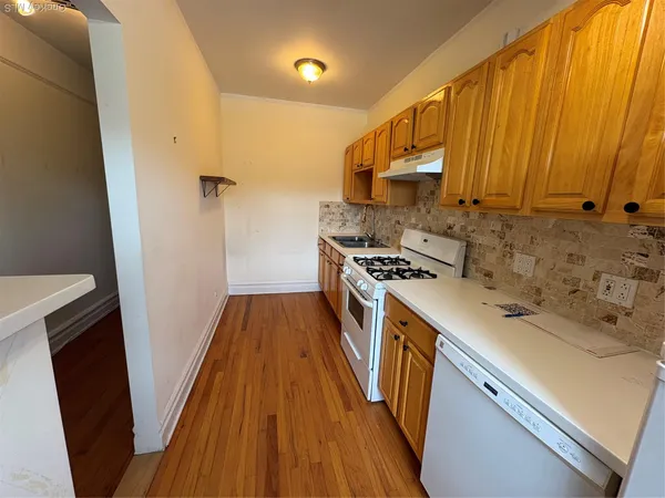 $2,600 | 72-34 Austin Street, Unit F7 | Forest Hills