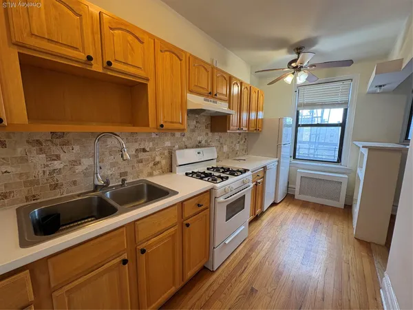 $2,600 | 72-34 Austin Street, Unit F7 | Forest Hills