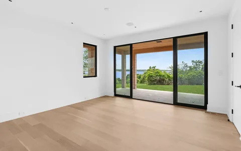 $14,495,000 | 15 North North Neck Lane, Montauk, NY 11954