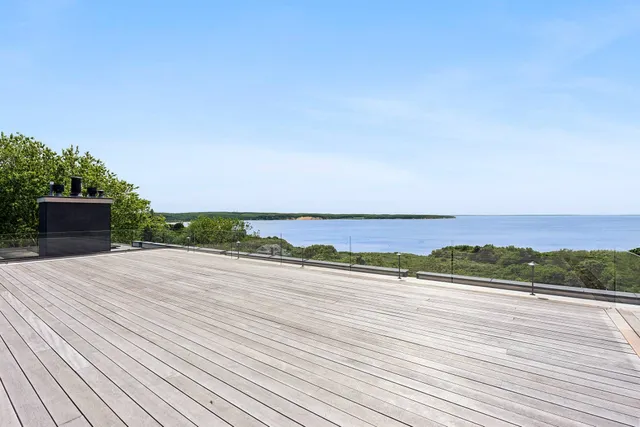 $14,495,000 | 15 North North Neck Lane, Montauk, NY 11954
