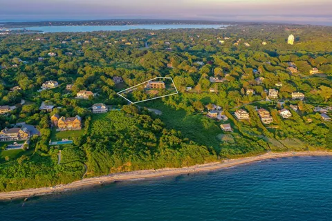 $14,495,000 | 15 North North Neck Lane, Montauk, NY 11954