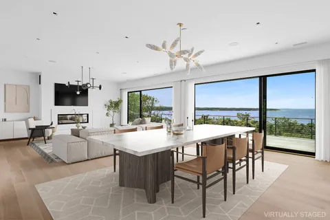 $14,495,000 | 15 North North Neck Lane, Montauk, NY 11954