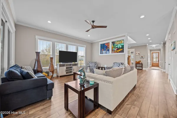 $1,200,000 | 3093 Whichards Beach Road, Chocowinity, NC 27817