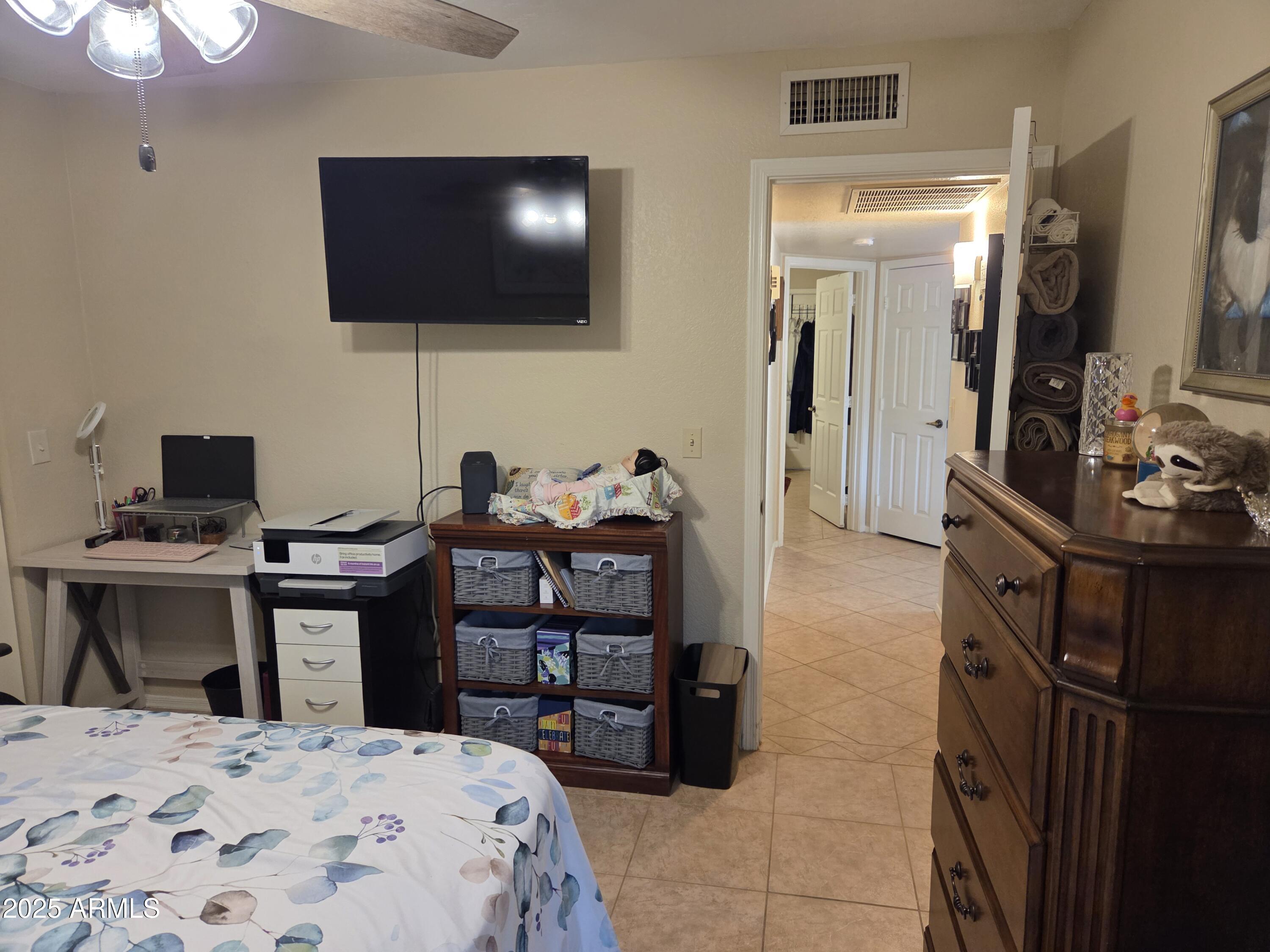 542 South Higley Road, Unit 53 Mesa, AZ 85206 - Photo 15 of 23 2nd bedroom