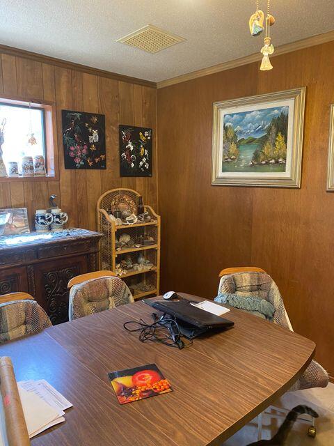 25650 Kaiser Road Desert Center, CA 92239 - Photo 12 of 44 a view of a workspace with furniture