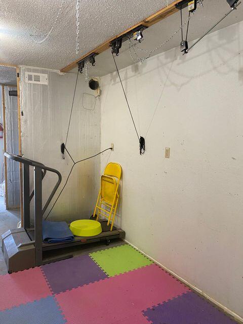 25650 Kaiser Road Desert Center, CA 92239 - Photo 19 of 44 a bathroom with a sink and a mirror