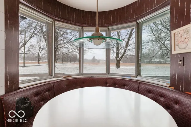 $845,000 | 4844 North U Highway South, Seymour, IN 47274