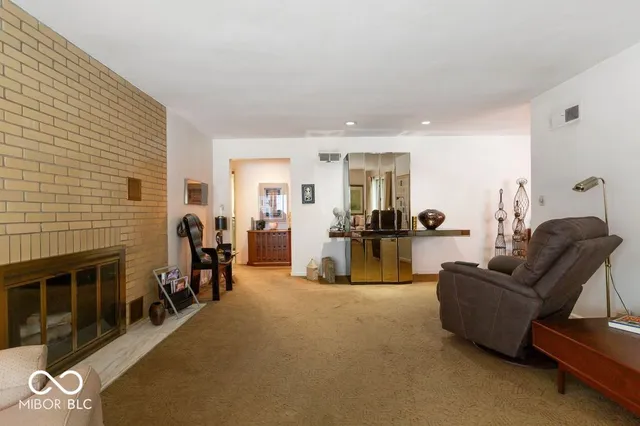 $845,000 | 4844 North U Highway South, Seymour, IN 47274