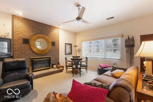 $845,000 | 4844 North U Highway South, Seymour, IN 47274