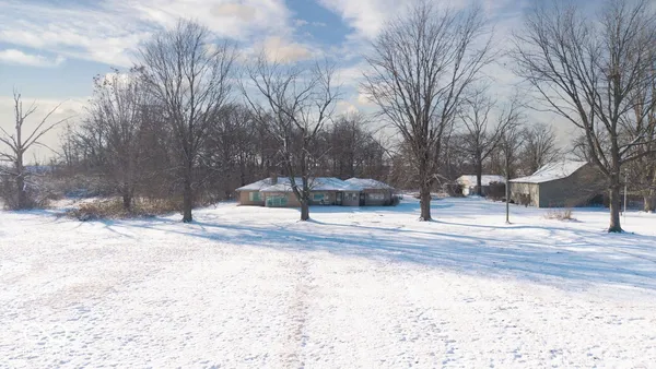 $845,000 | 4844 North U Highway South, Seymour, IN 47274