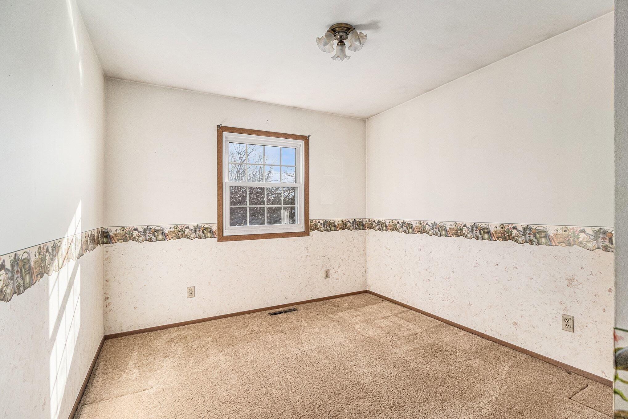 601 Aspen Street Hebron, IN 46341 - Photo 22 of 24 2038x1360