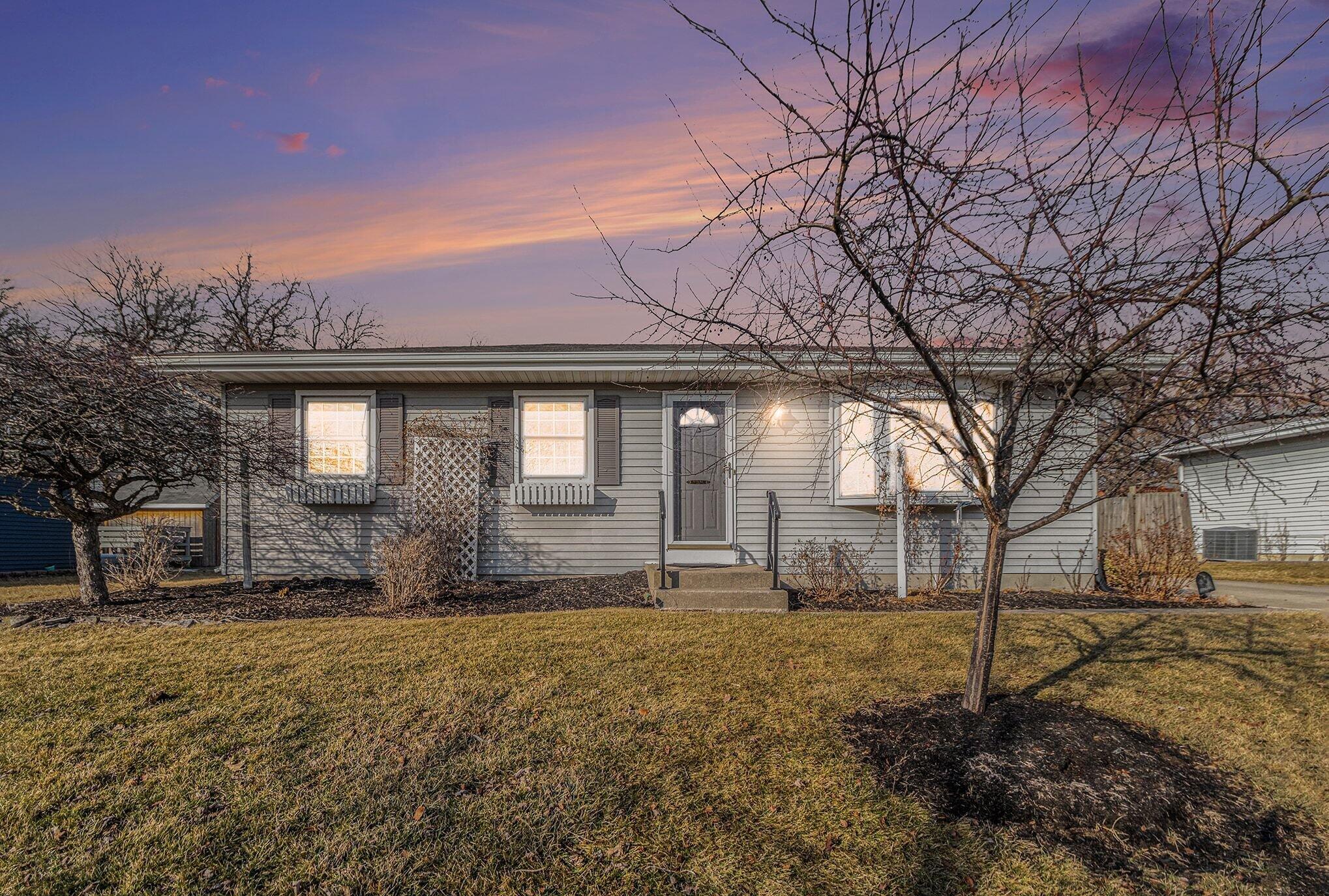 601 Aspen Street Hebron, IN 46341 - Photo 5 of 24 2038x1375