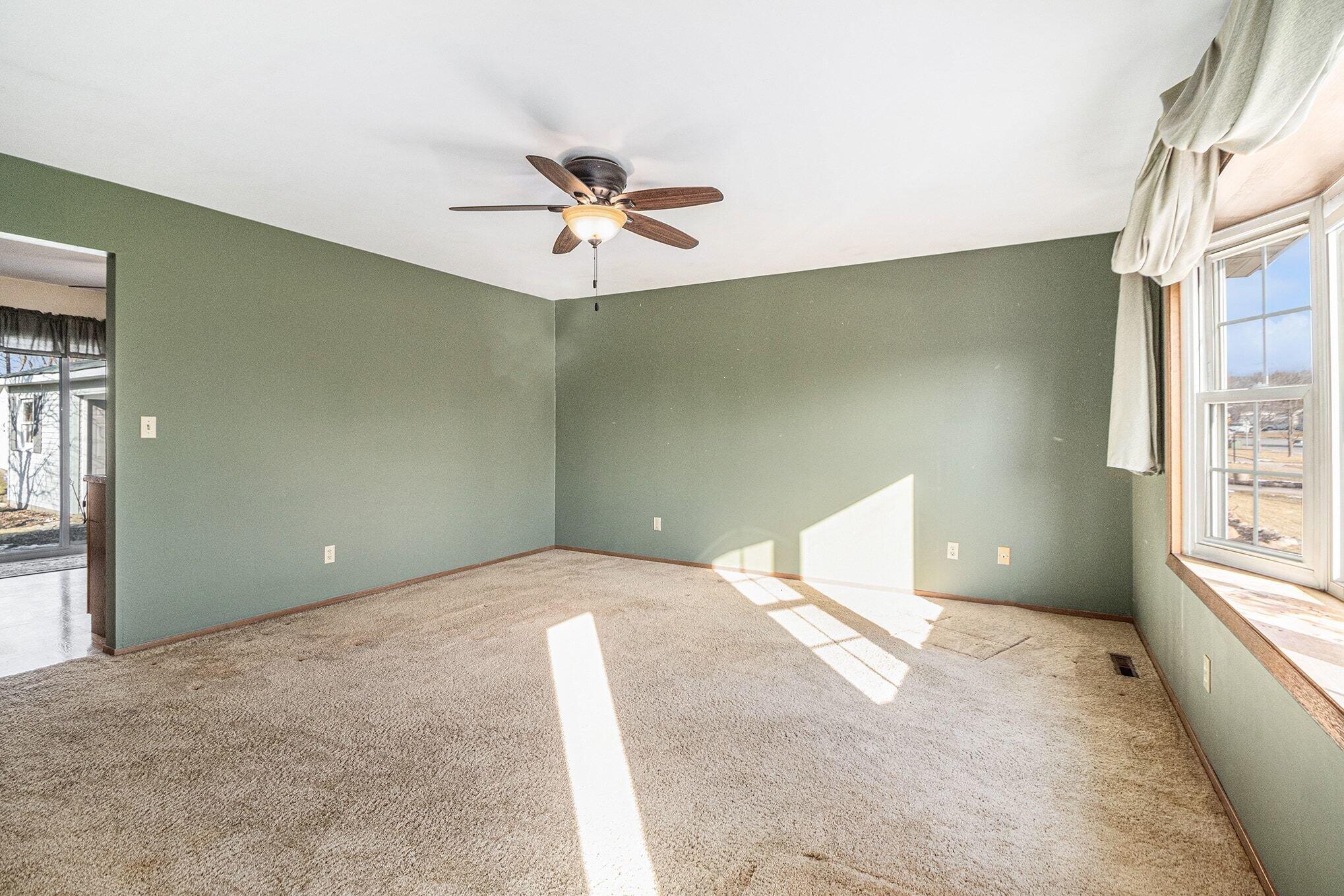 601 Aspen Street Hebron, IN 46341 - Photo 6 of 24 2038x1359