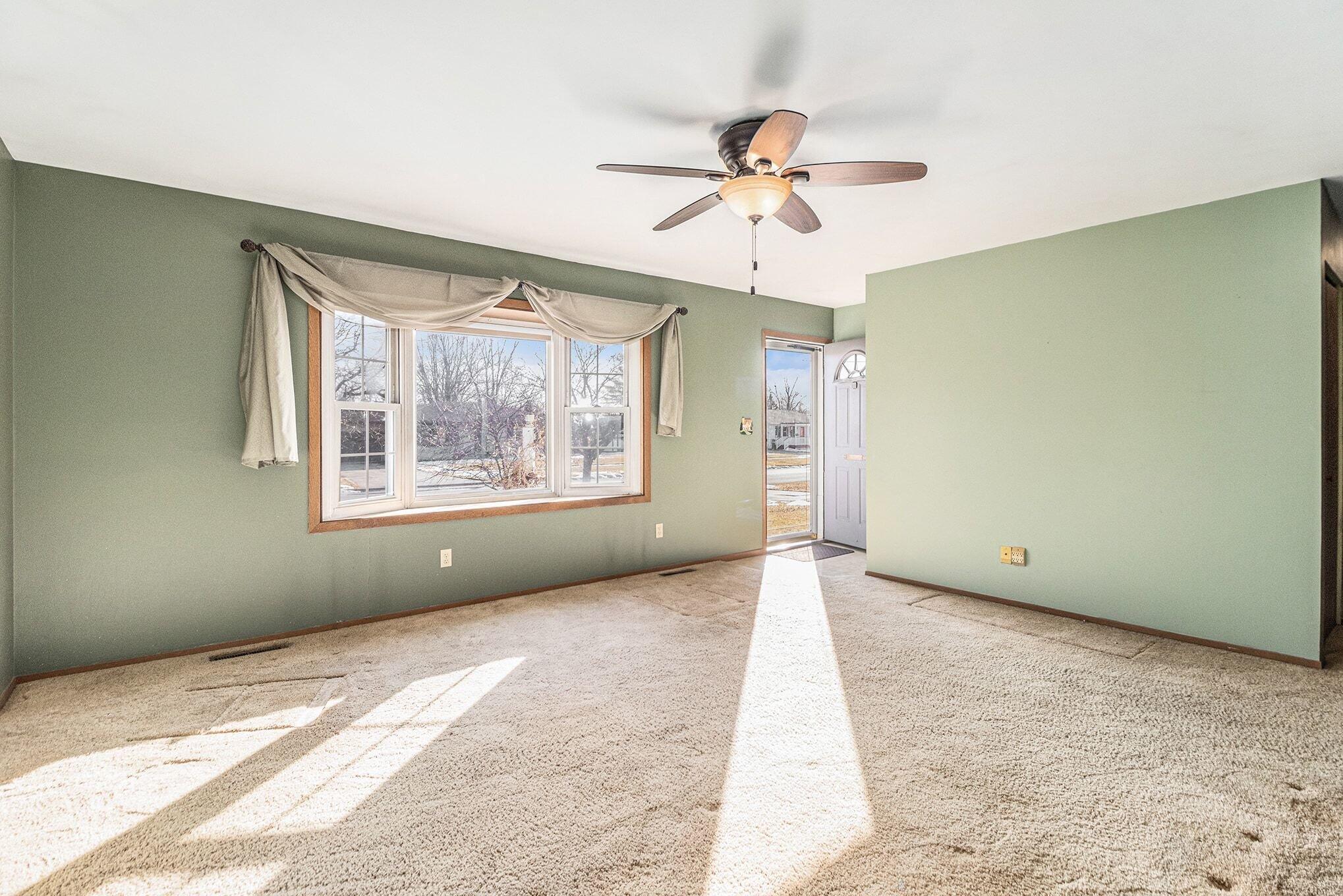 601 Aspen Street Hebron, IN 46341 - Photo 7 of 24 2038x1360