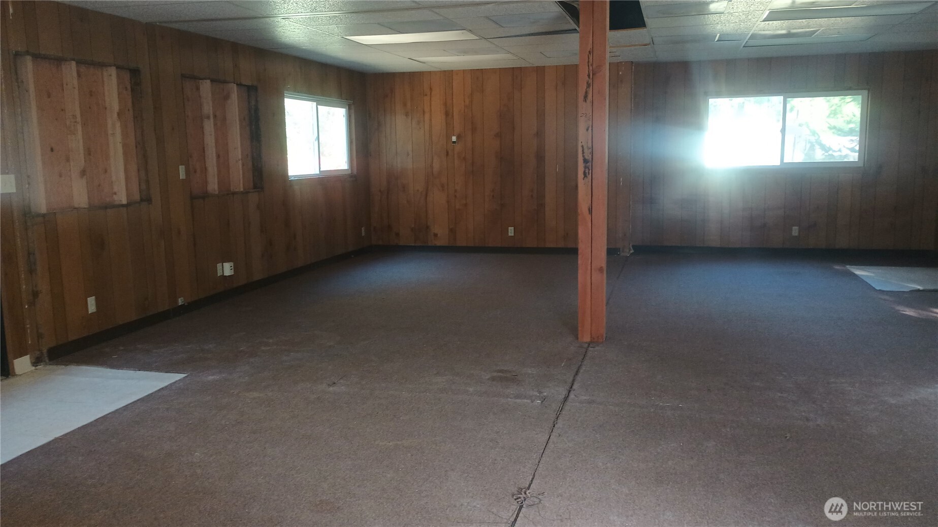 175 Boyd Road Randle, WA 98377 - Photo 5 of 16 an empty room with windows