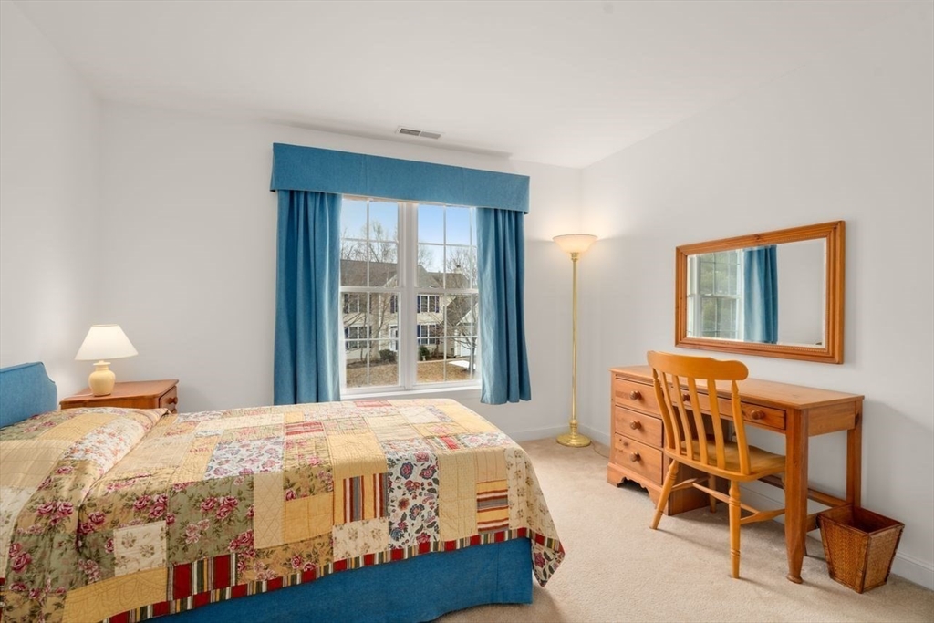 65 Amberville Road North Andover, MA 01845 - Photo 29 of 42