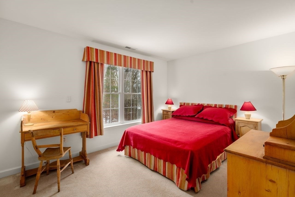 65 Amberville Road North Andover, MA 01845 - Photo 30 of 42