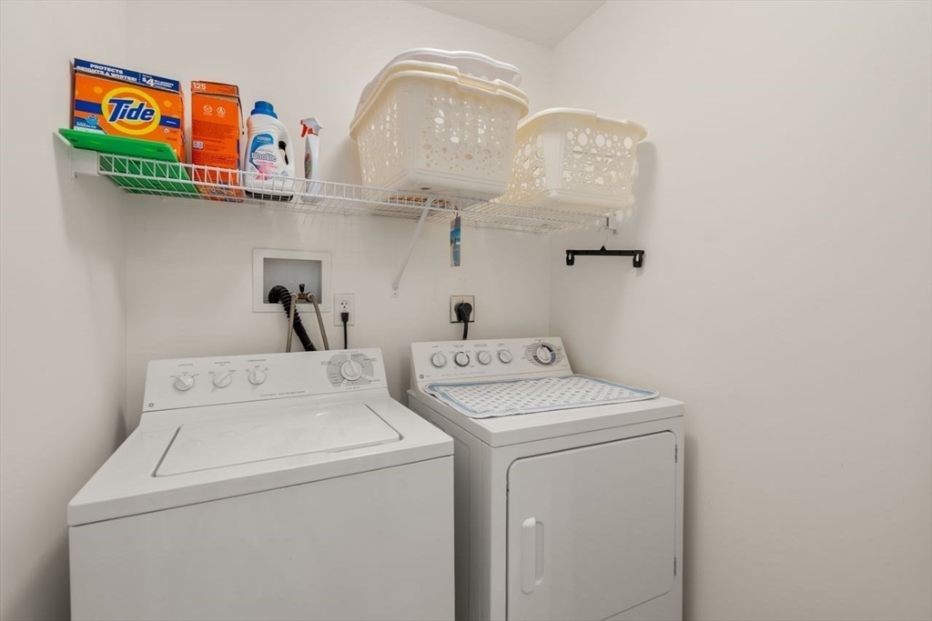 65 Amberville Road North Andover, MA 01845 - Photo 32 of 42