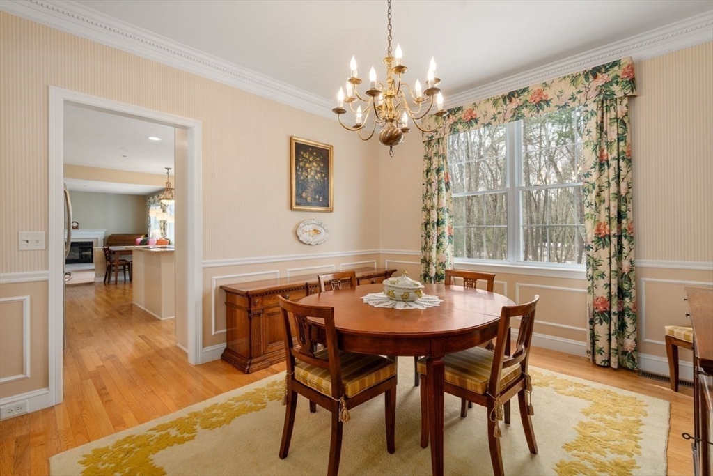 65 Amberville Road North Andover, MA 01845 - Photo 10 of 42