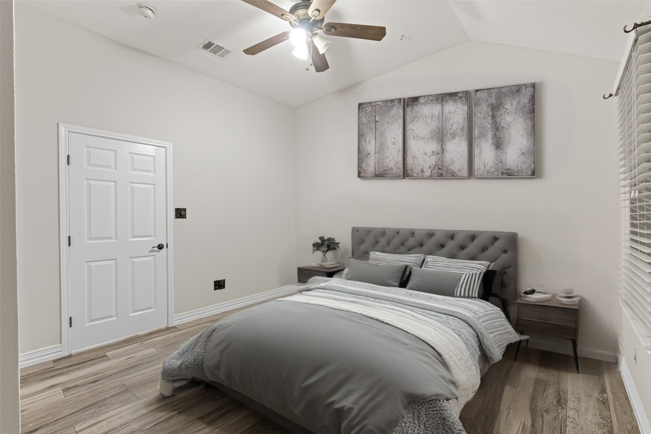 30 Crestview Trail Houston, TX 77082 - Photo 18 of 50 Virtually staged