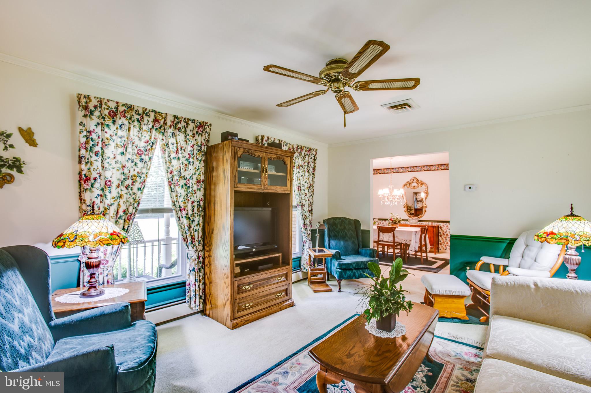 6908 Token Valley Road Manassas, VA 20112 - Photo 10 of 59 Formal living room