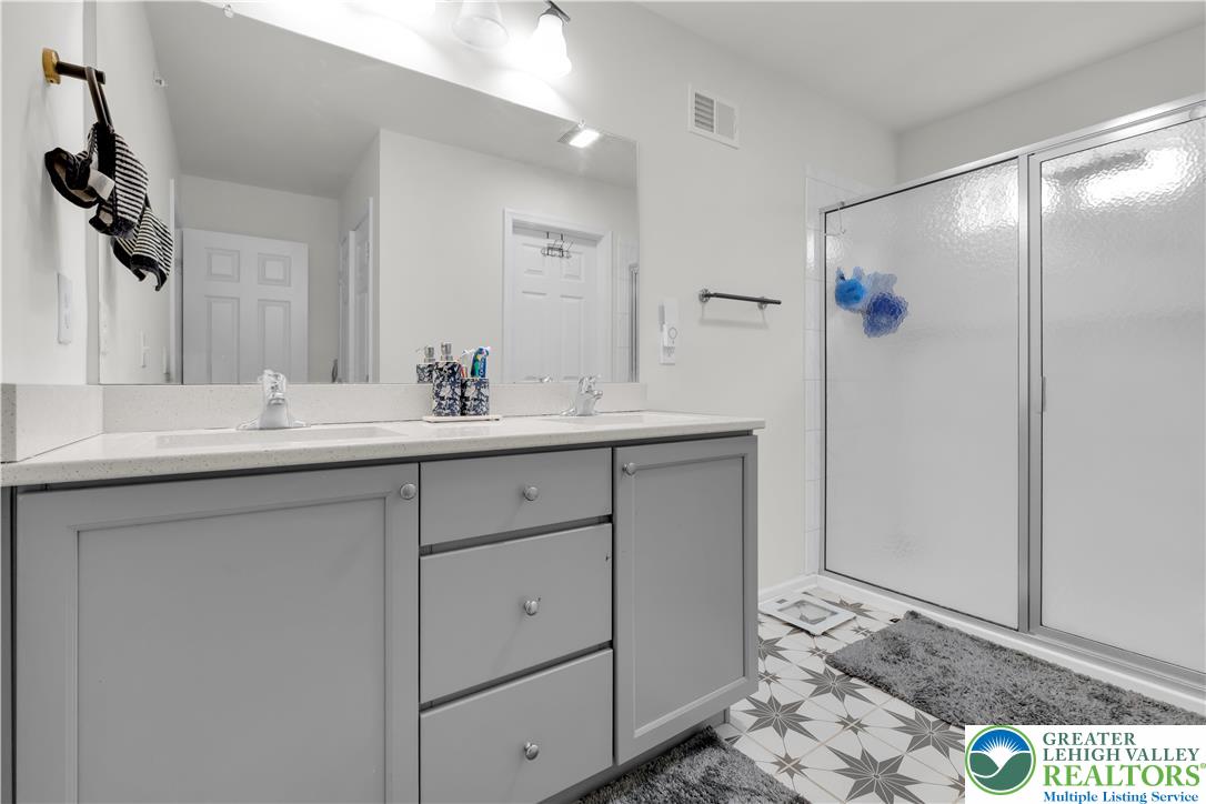 4816 Daisy Road Allentown, PA 18104 - Photo 25 of 38