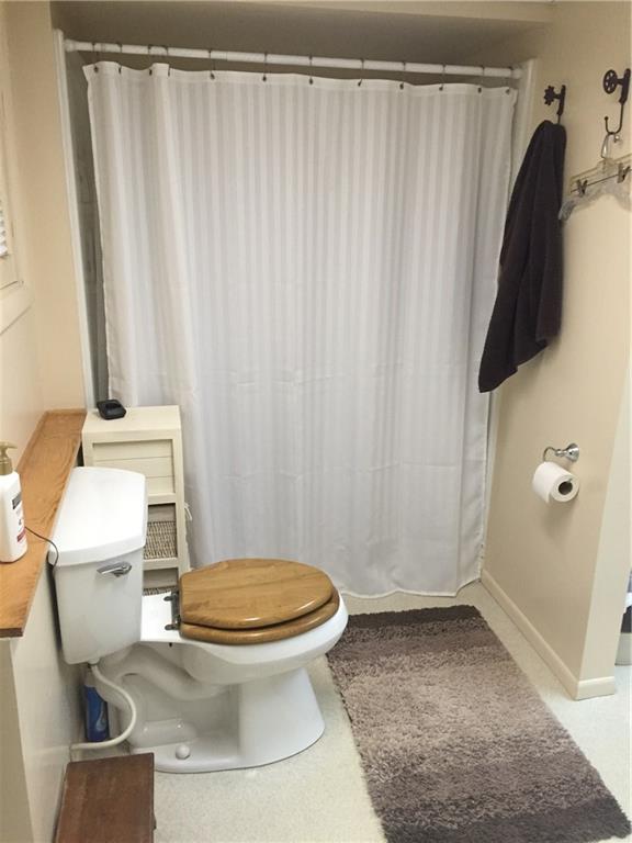 3096 Valley Road Mercer, PA 16137 - Photo 9 of 20 1st FLOOR BATH
