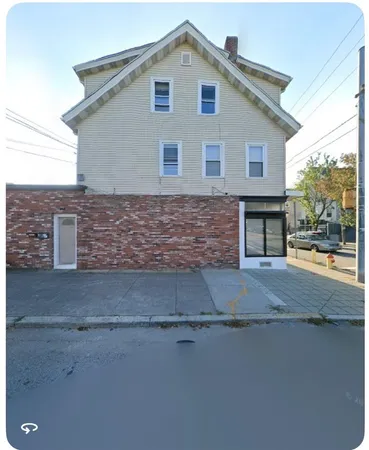 $1,850 | 64 Lyon Avenue, Unit 3, East Providence, RI 02914