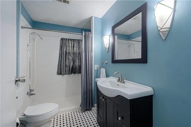 $259,000 | 2733 North 74th Street, Kansas City, KS 66109