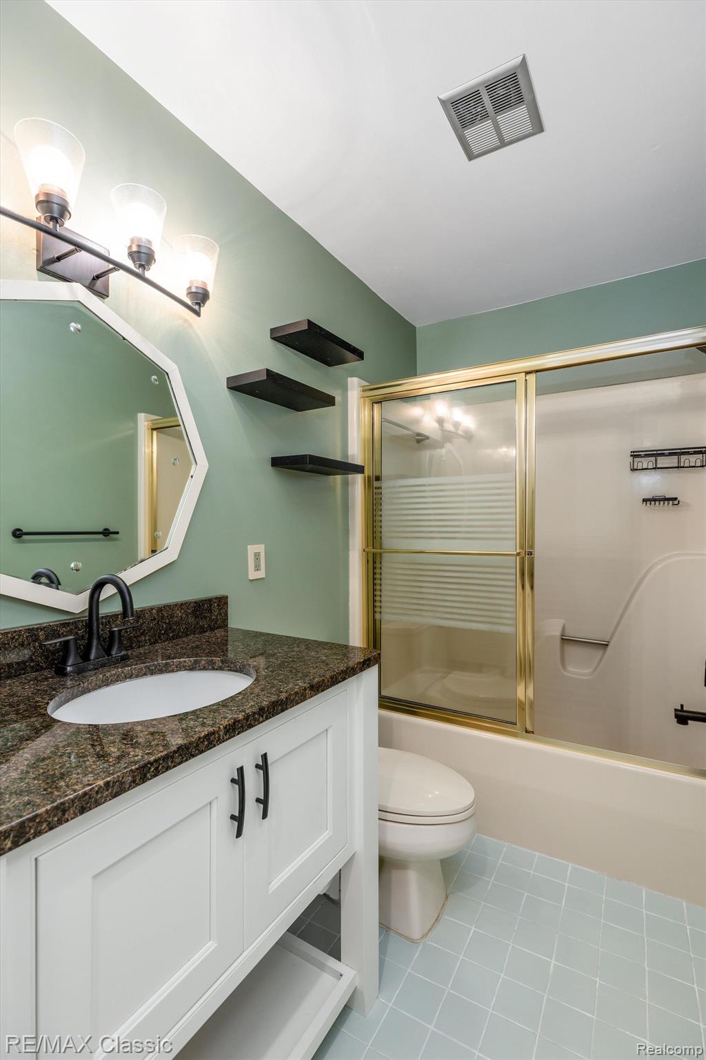 25490 Wixom Road Novi, MI 48374 - Photo 35 of 54 Main Floor Full Bath