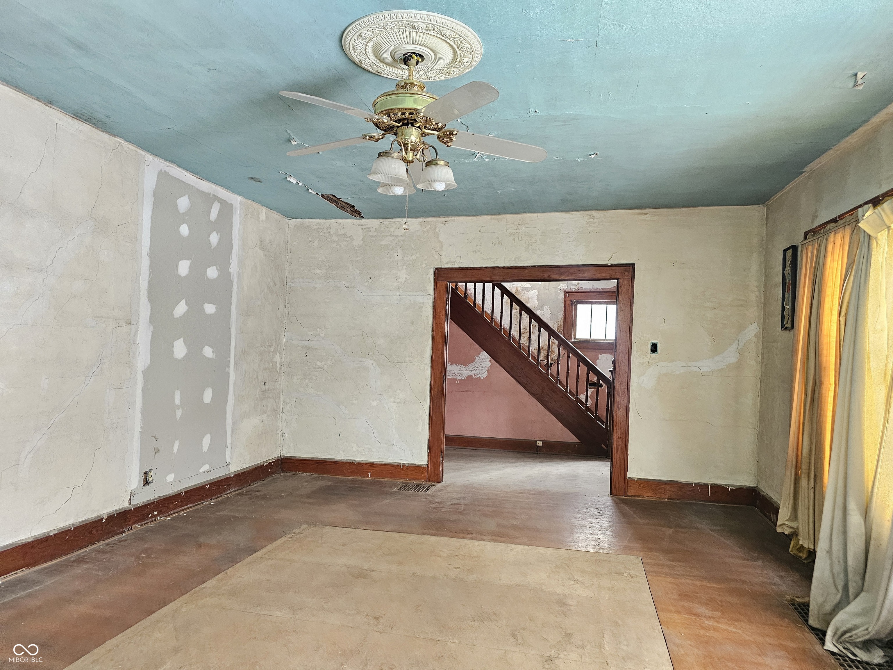 1608 West 14th Street Anderson, IN 46016 - Photo 2 of 24