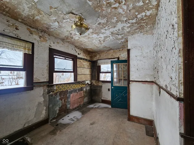 $59,900 | 1608 West 14th Street, Anderson, IN 46016