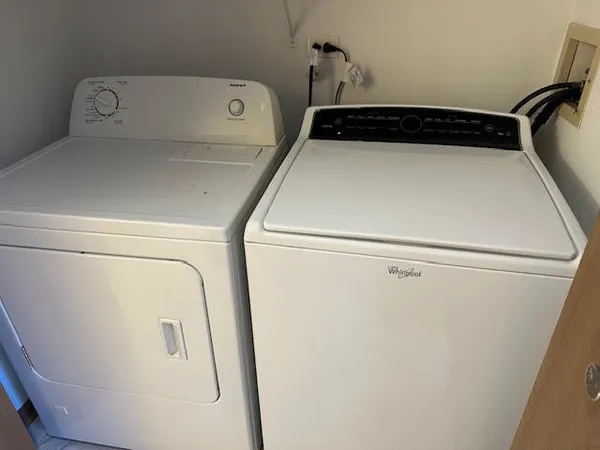 $2,500 | 1217 Regent Drive, Mundelein, IL 60060