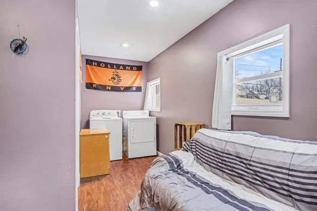 $230,000 | 923 Myrtle Street Northwest, Grand Rapids, MI 49504