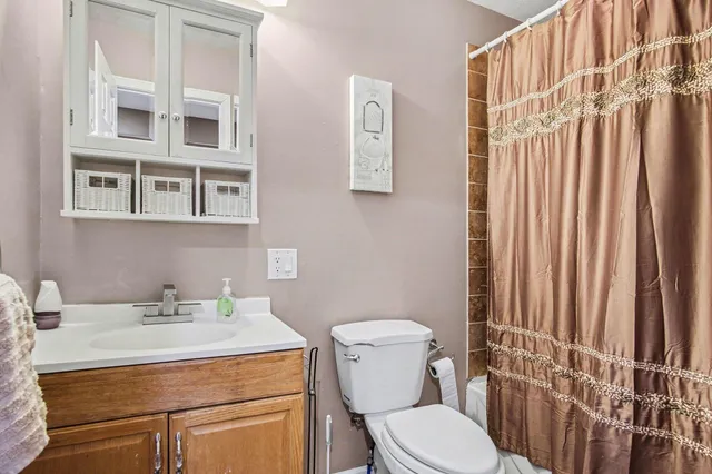 $230,000 | 923 Myrtle Street Northwest, Grand Rapids, MI 49504