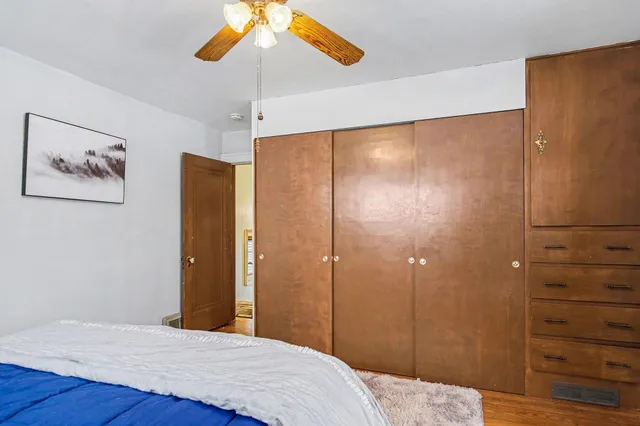 $230,000 | 923 Myrtle Street Northwest, Grand Rapids, MI 49504