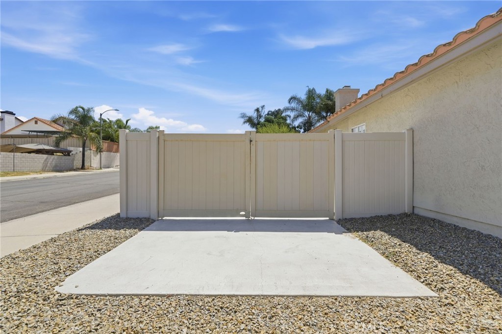 35592 Frederick Street Wildomar, CA 92595 - Photo 5 of 37 Potential RV/Trailer parking