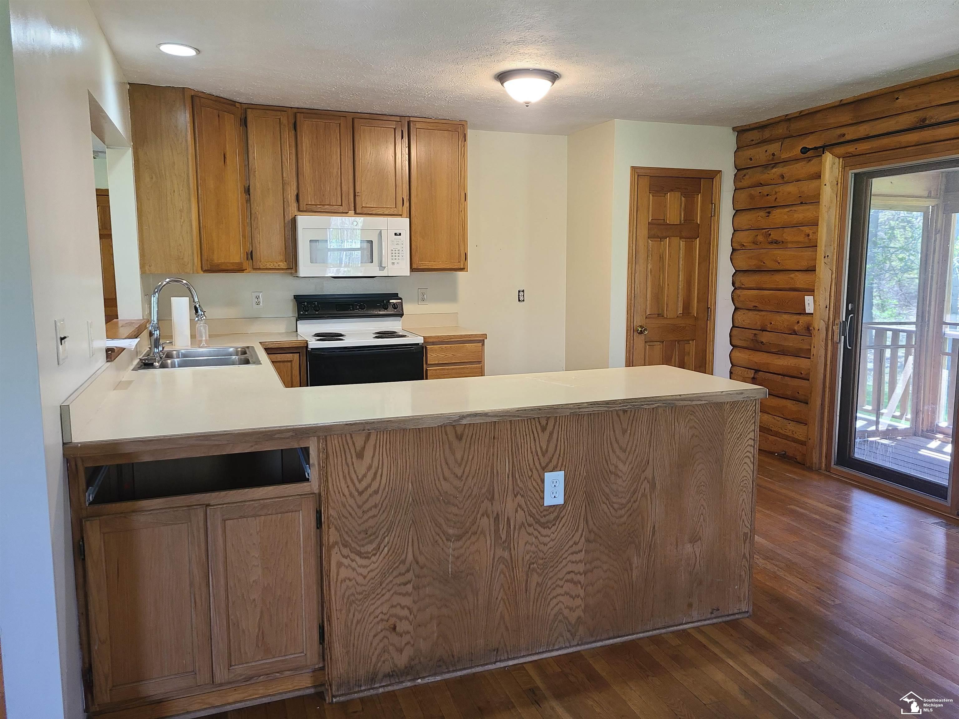 11581 Dixon Road Monroe, MI 48161 - Photo 25 of 41